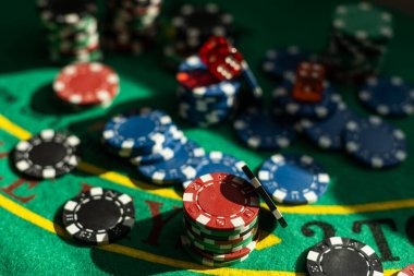 Live dealer Bandar Ceme table with real cards and multi-camera studio setup